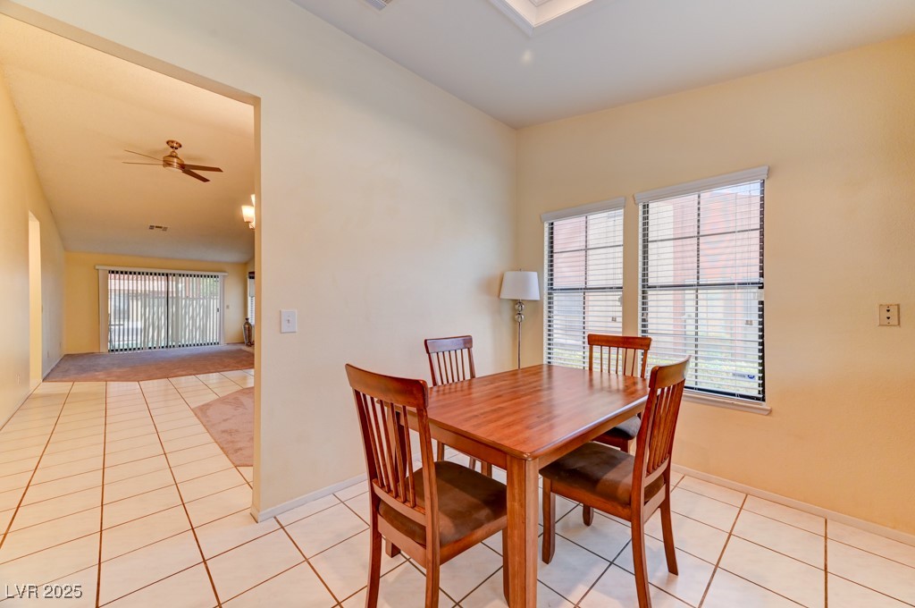 2352 Pickwick Drive 85 Property Photo 8