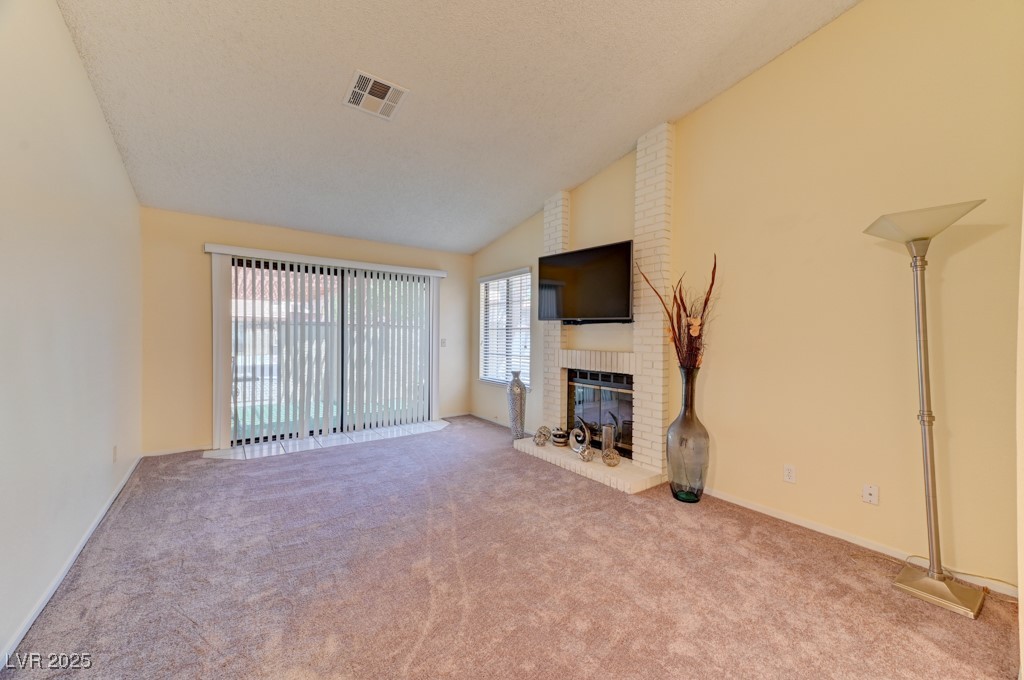 2352 Pickwick Drive 85 Property Photo 15