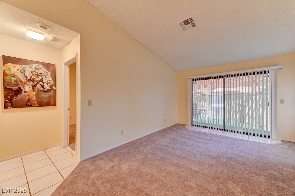 2352 Pickwick Drive 85 Property Photo 16