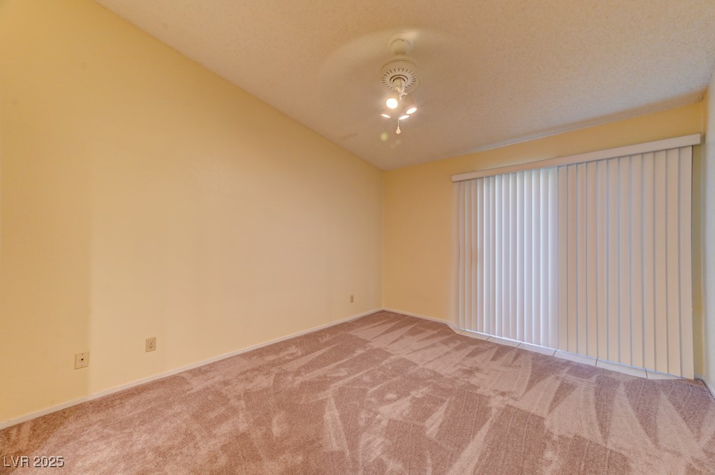 2352 Pickwick Drive 85 Property Photo 20