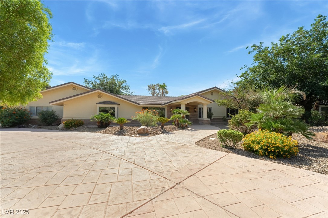 7154 Ranchito Circle Property Photo 7