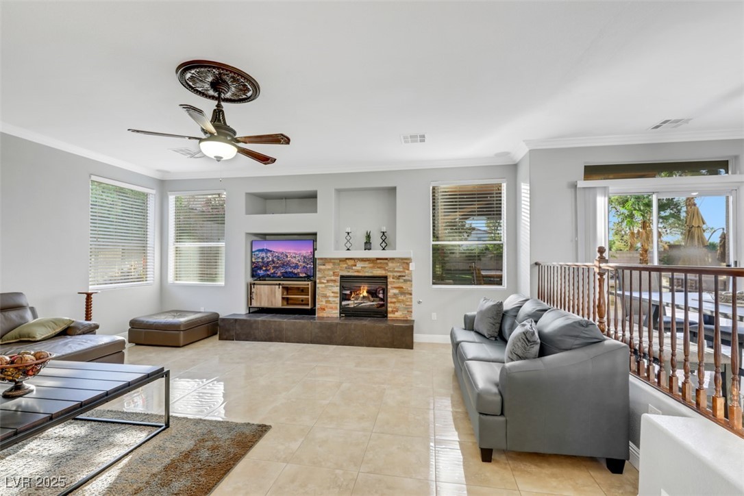 9495 Vieno Canyon Street Property Photo 10