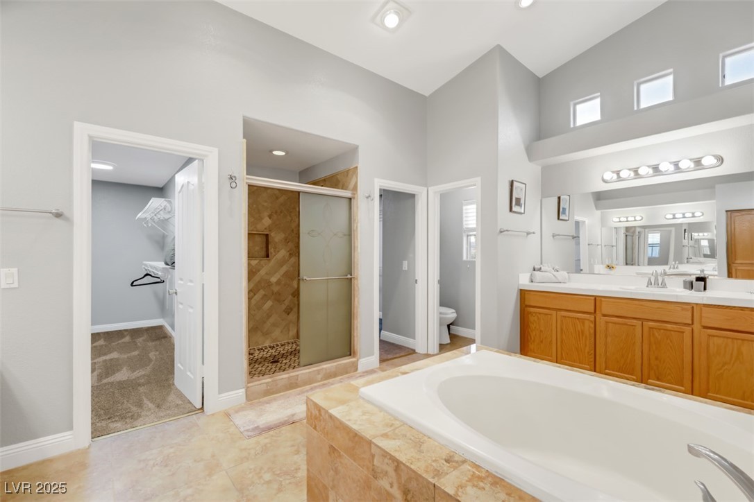 9495 Vieno Canyon Street Property Photo 44