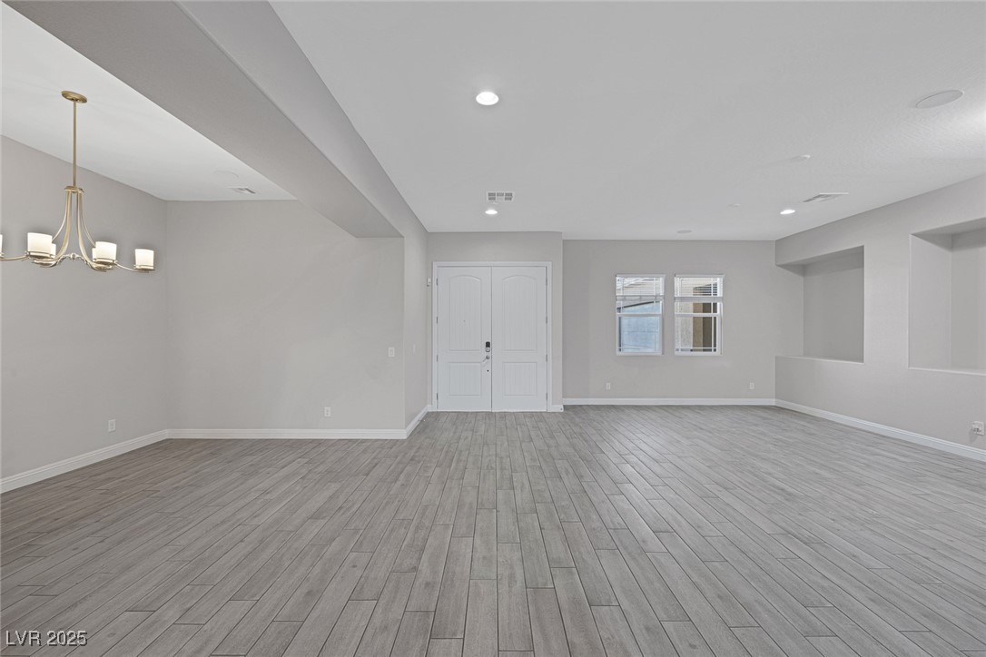 274 Chartan Avenue Property Photo 6