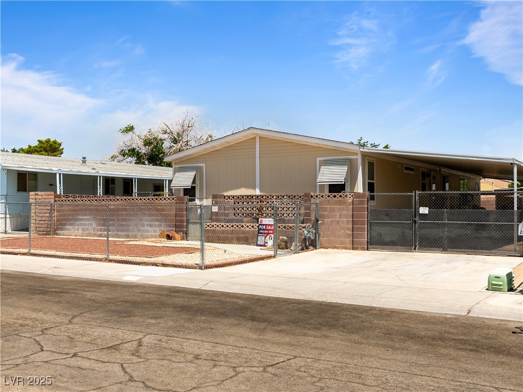 6436 Hartman Street Property Photo 14