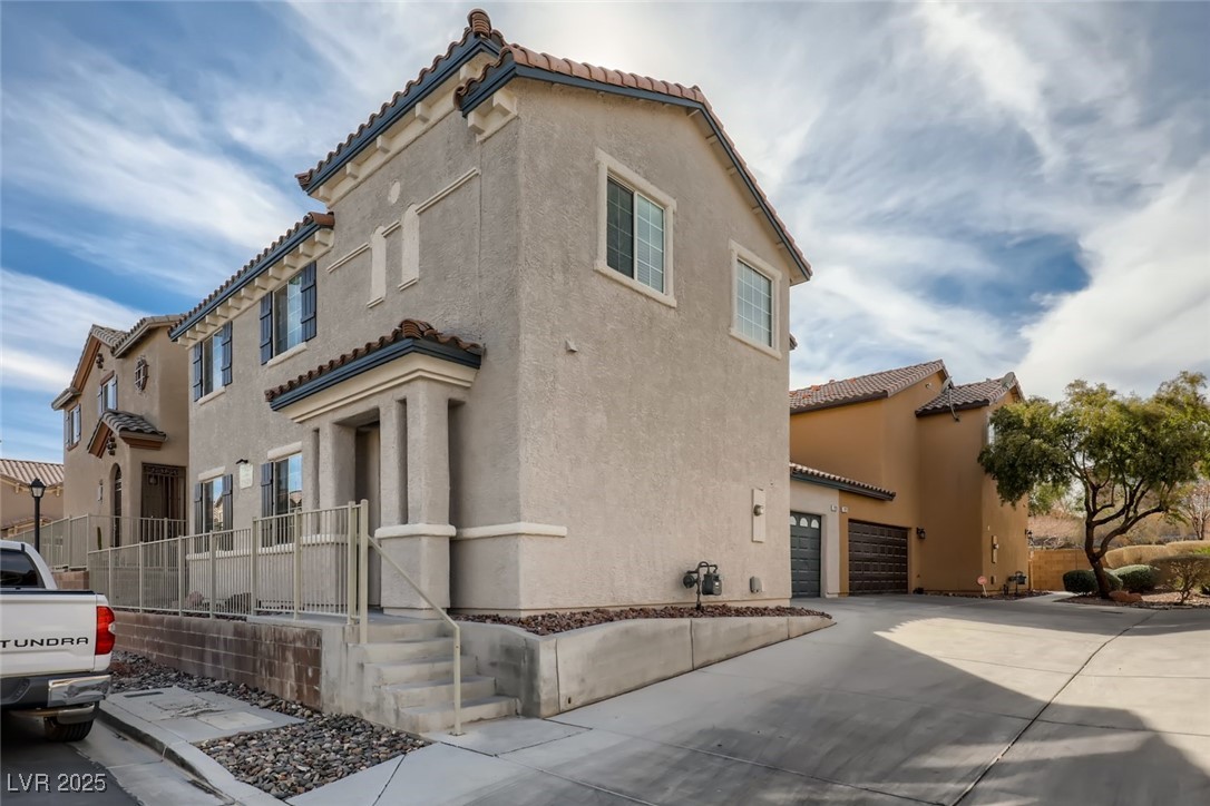 7925 Violet Sky Street
