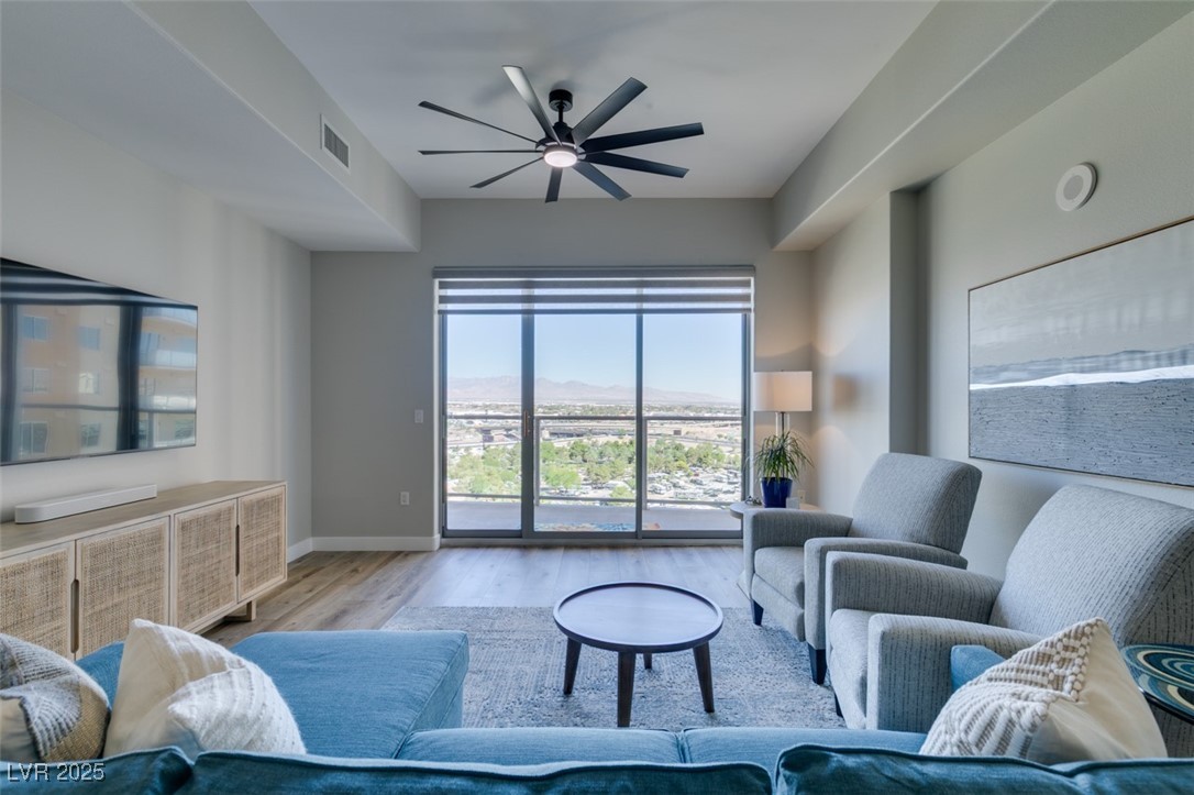 8255 South Las Vegas Boulevard 1414 Property Photo 3