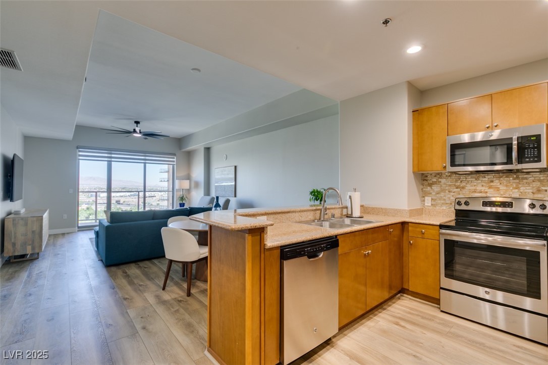 8255 South Las Vegas Boulevard 1414 Property Photo 11