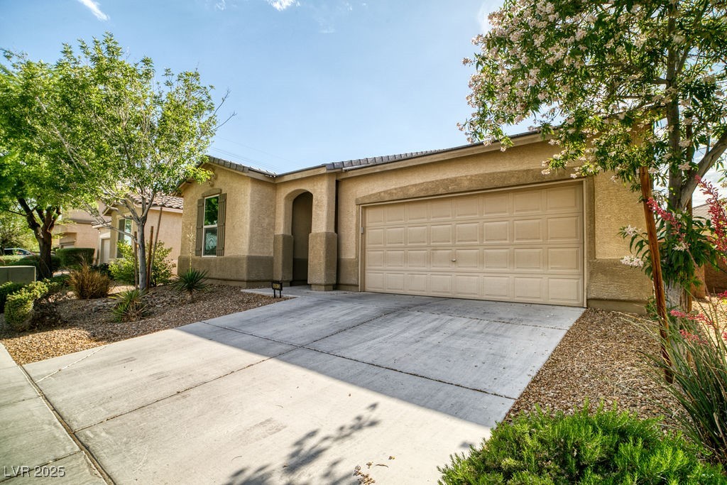 8013 San Mateo Street Property Photo 1