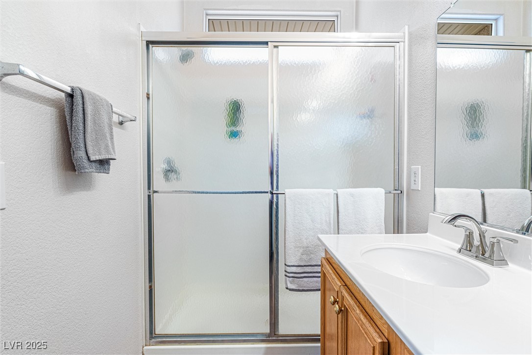 8853 Kingswood Drive Property Photo 25