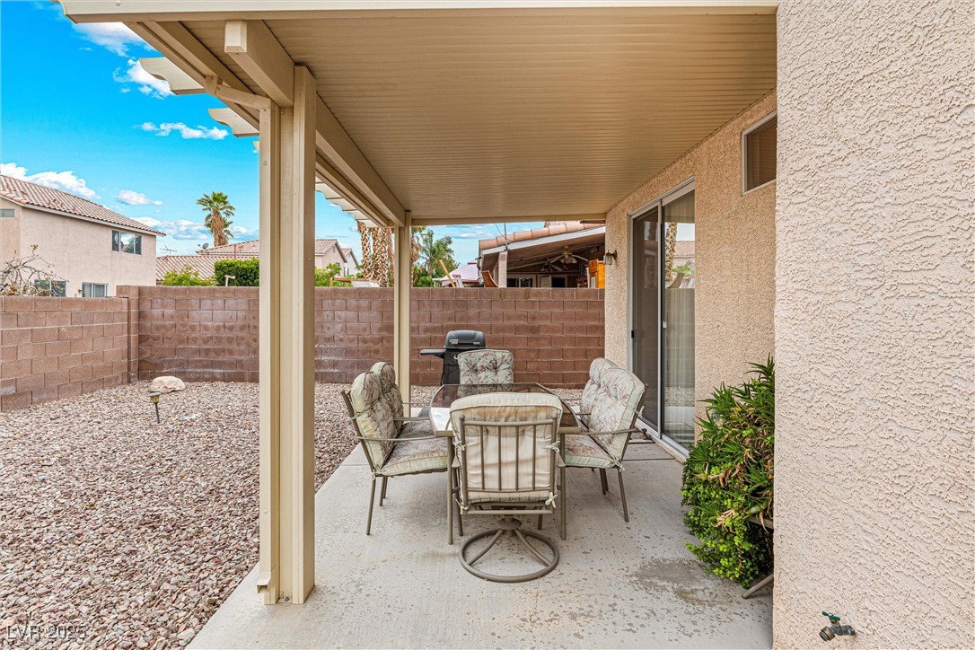 8853 Kingswood Drive Property Photo 27