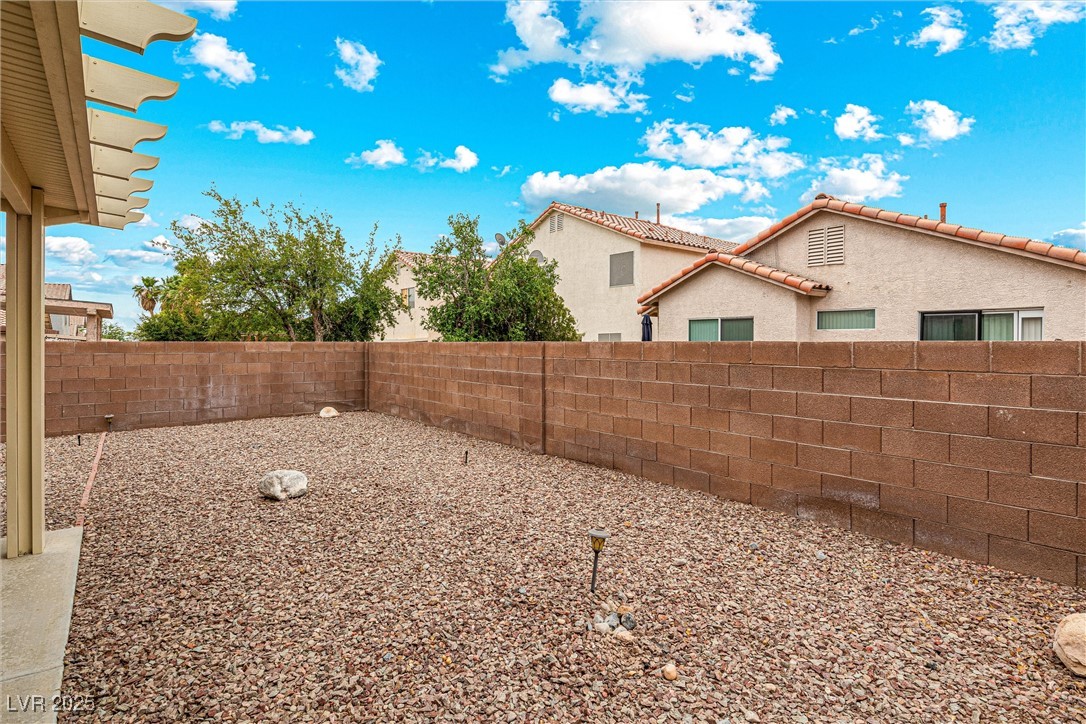 8853 Kingswood Drive Property Photo 31