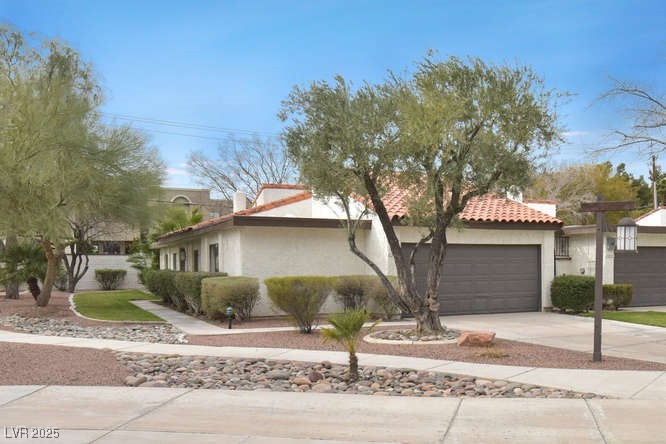4687 Madreperla Street Property Photo 27