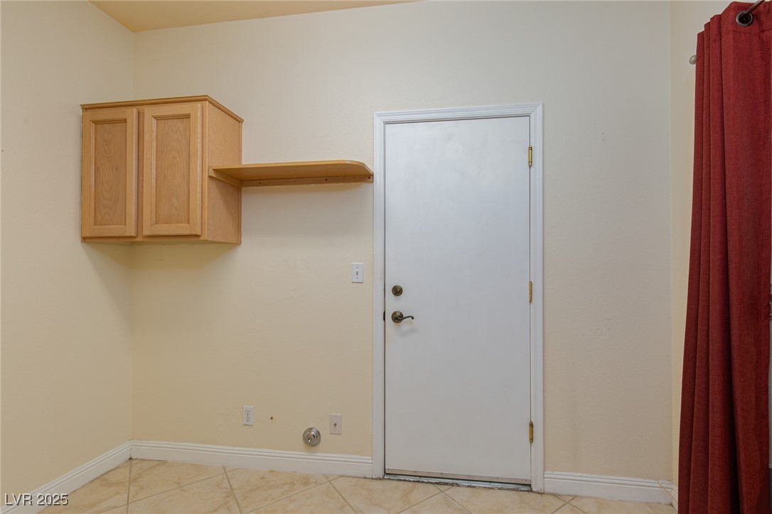 2657 Youngdale Drive Property Photo 11