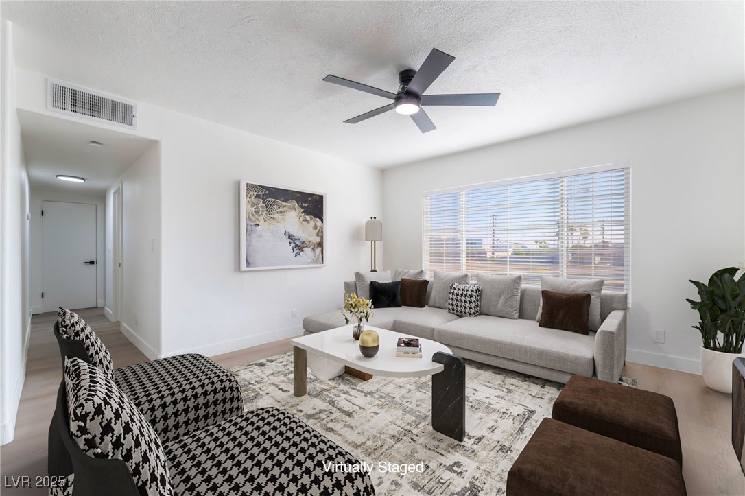 2 Utah Way Property Photo 5