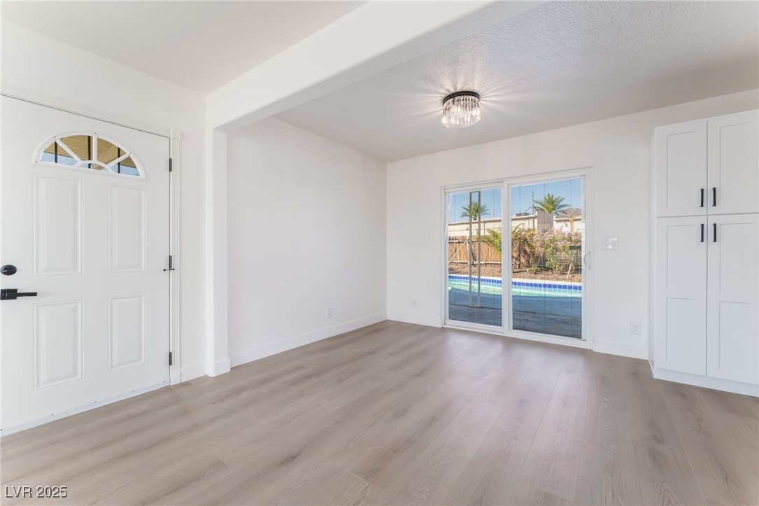 2 Utah Way Property Photo 12
