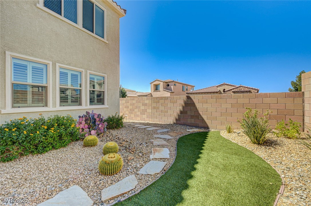 1172 Strada Pecei Property Photo 68