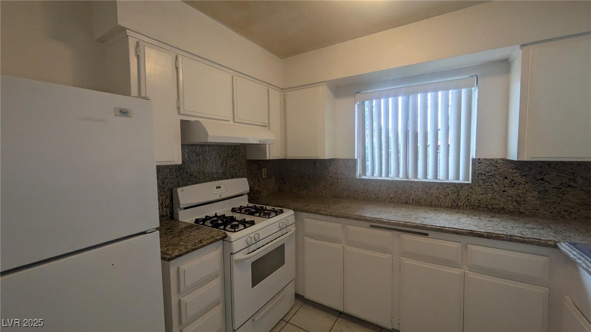 922 Westminster Avenue Property Photo 12