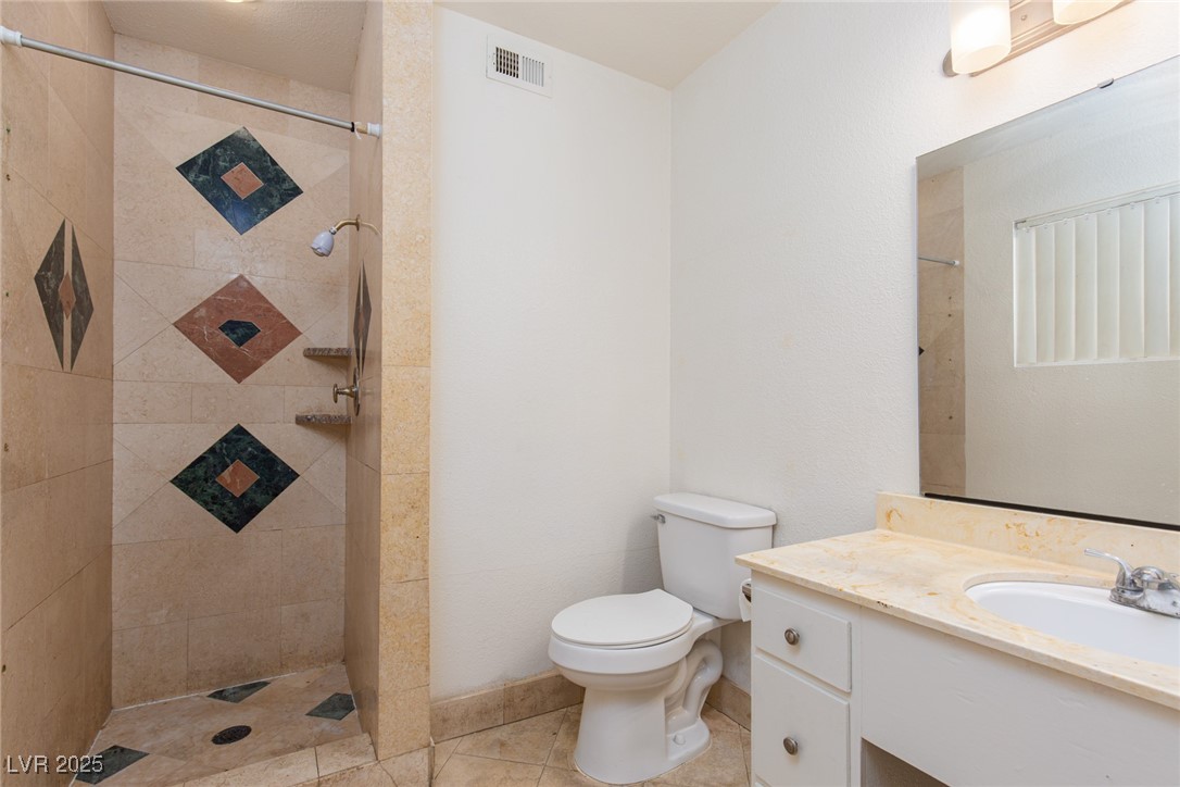 922 Westminster Avenue Property Photo 22