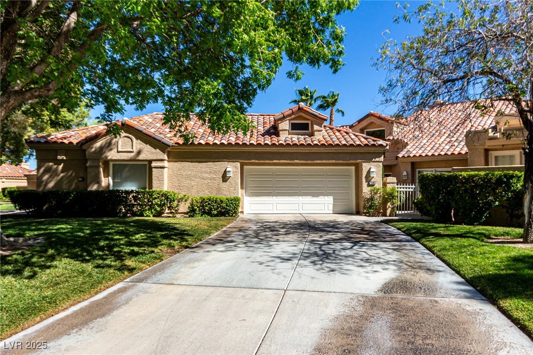 7895 Harbour Towne Avenue Property Photo 1