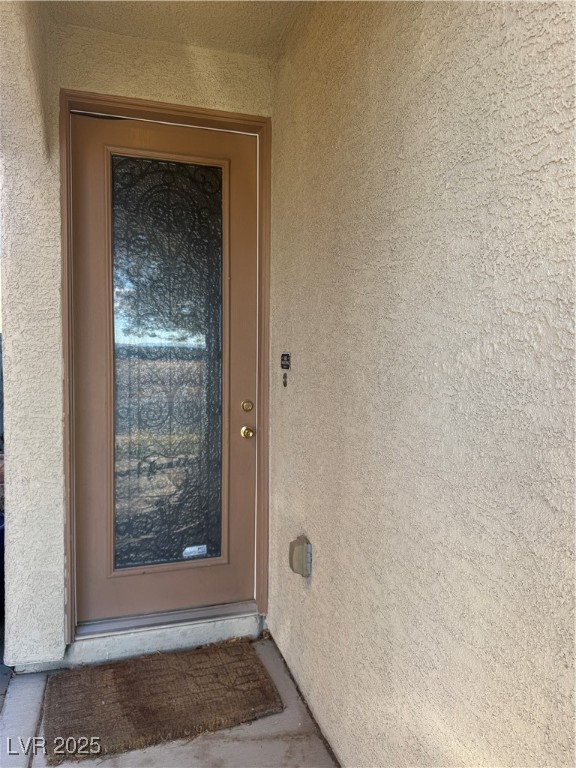 7334 West Mistral Avenue Property Photo 3