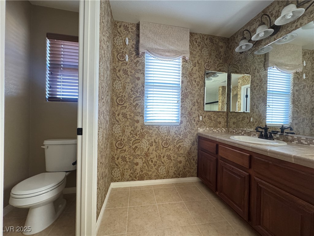 7334 West Mistral Avenue Property Photo 29