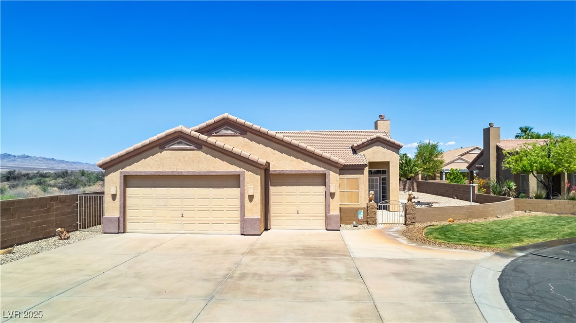 1204 Golf Club Property Photo 1