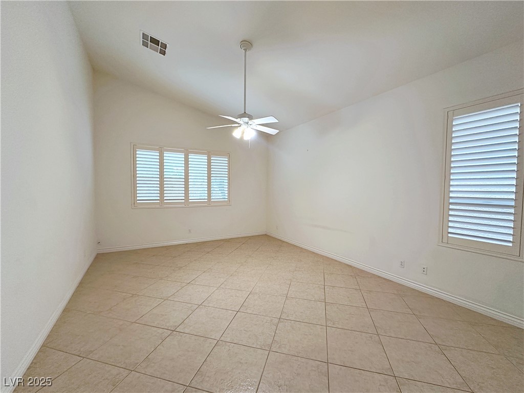 2109 Fawn Ridge Street Property Photo 20
