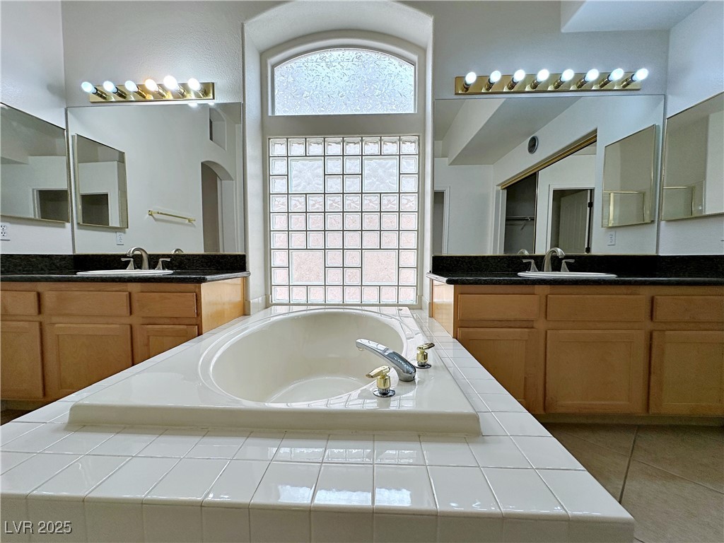 2109 Fawn Ridge Street Property Photo 25