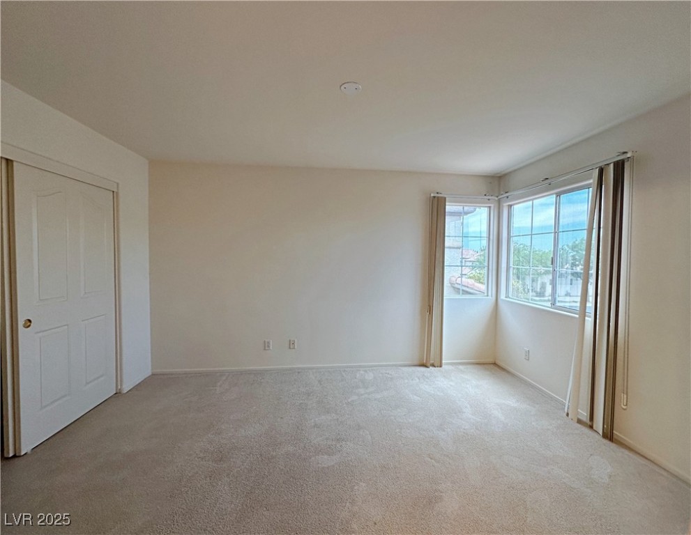 2109 Fawn Ridge Street Property Photo 32