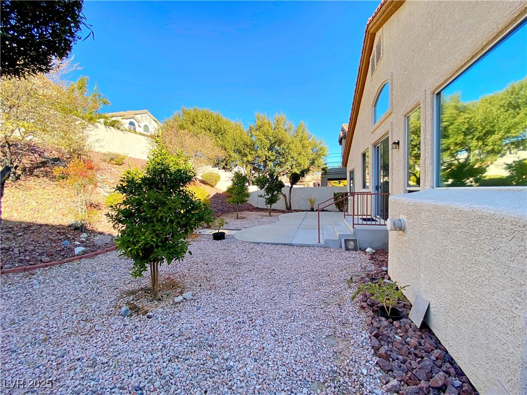 2109 Fawn Ridge Street Property Photo 38