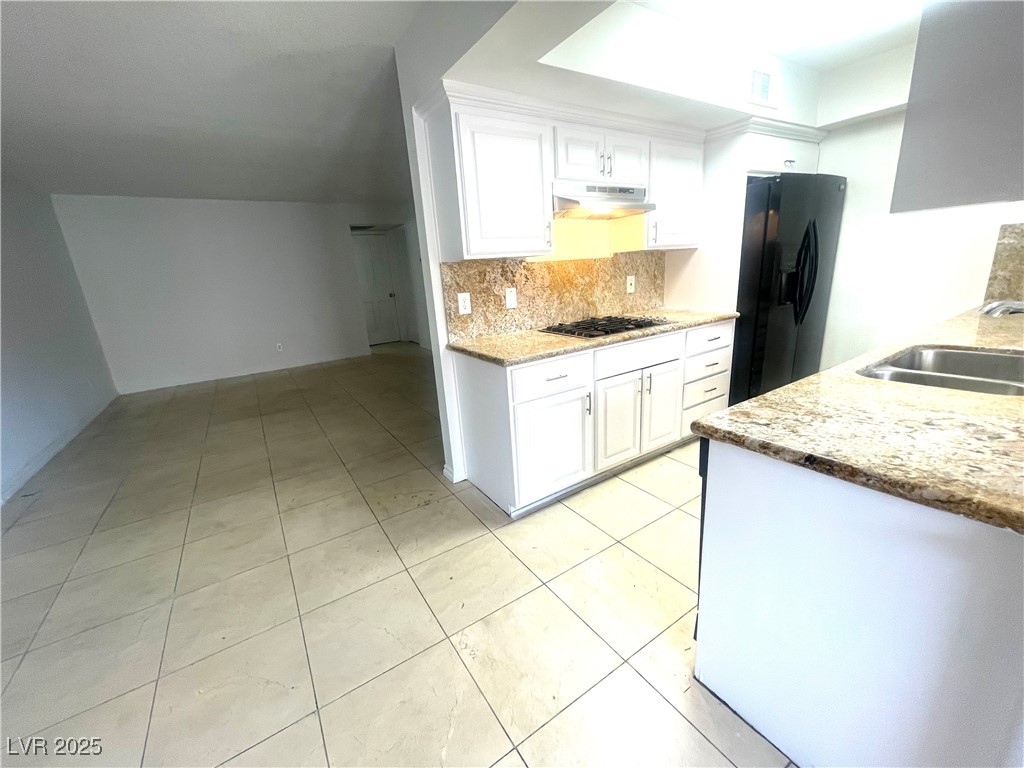 1405 Vegas Valley Drive 398 Property Photo 8