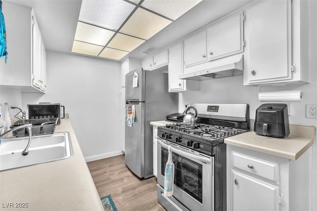 1405 Vegas Valley Drive 347 Property Photo 4