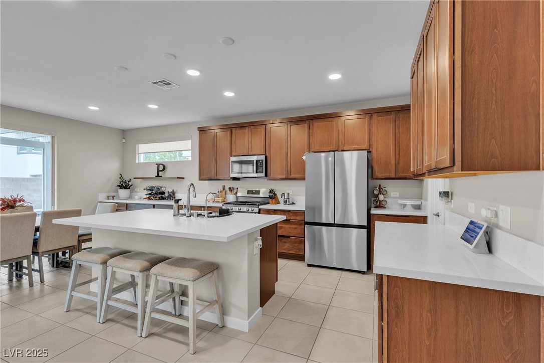 1309 Azure Jay Avenue Property Photo 5