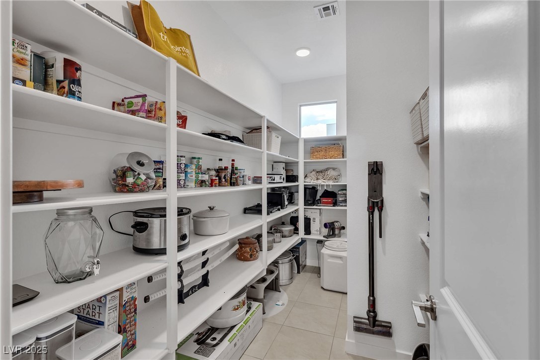 1309 Azure Jay Avenue Property Photo 8
