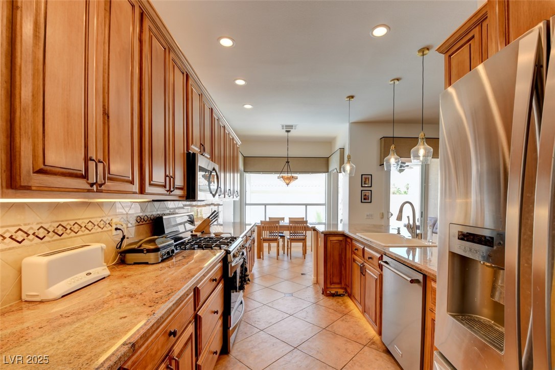 8528 Crest Hill Avenue Property Photo 21