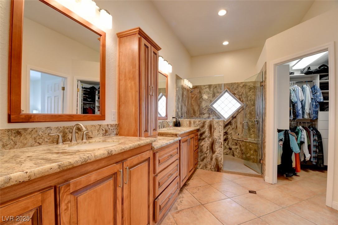 8528 Crest Hill Avenue Property Photo 26