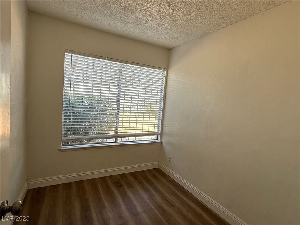 3906 Blackford Place Property Photo 8