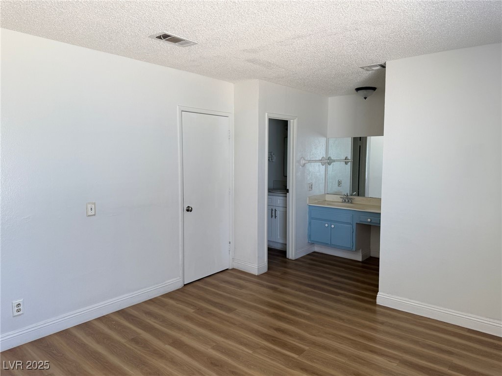 3906 Blackford Place Property Photo 9