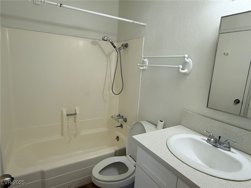 3906 Blackford Place Property Photo 11