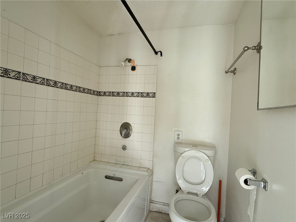 3906 Blackford Place Property Photo 12