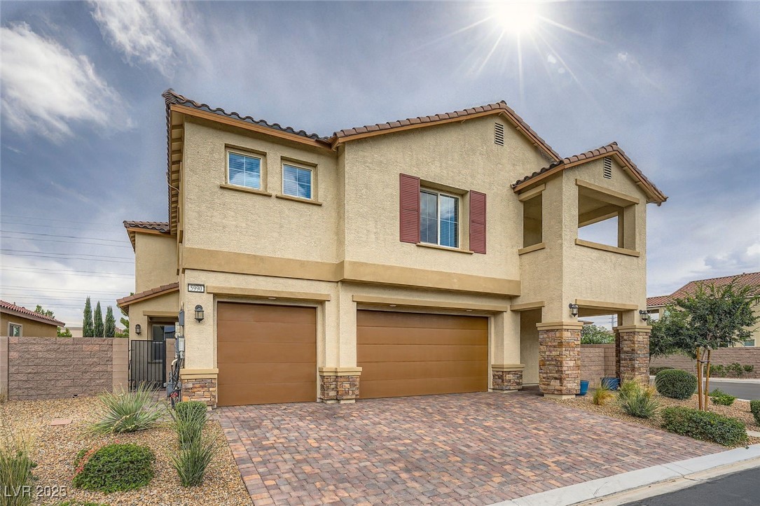 5990 Viscaya Grove Street Property Photo 1