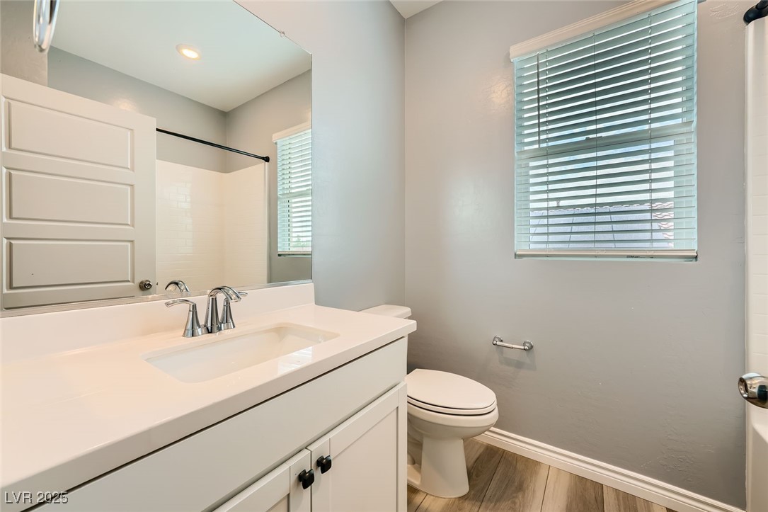 5990 Viscaya Grove Street Property Photo 29