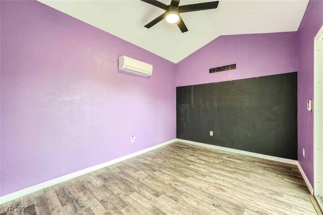 5990 Viscaya Grove Street Property Photo 42