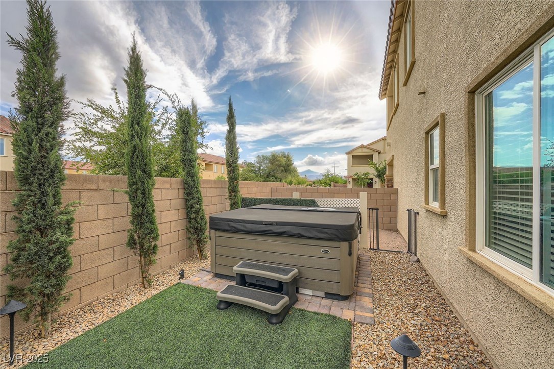 5990 Viscaya Grove Street Property Photo 56