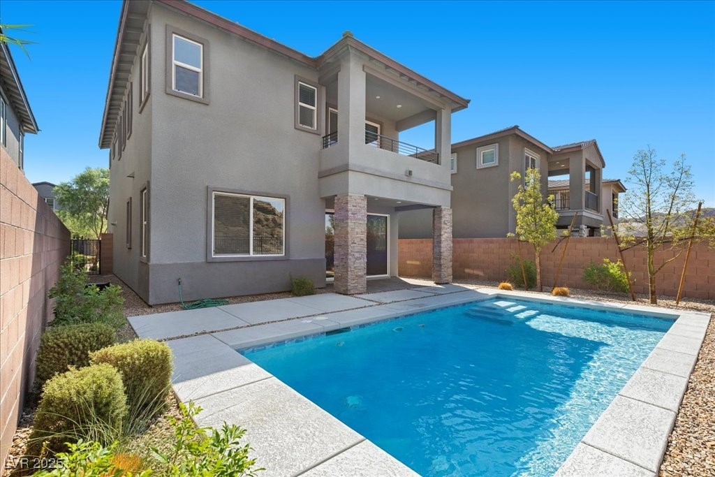41 Strada Moscato Property Photo 1