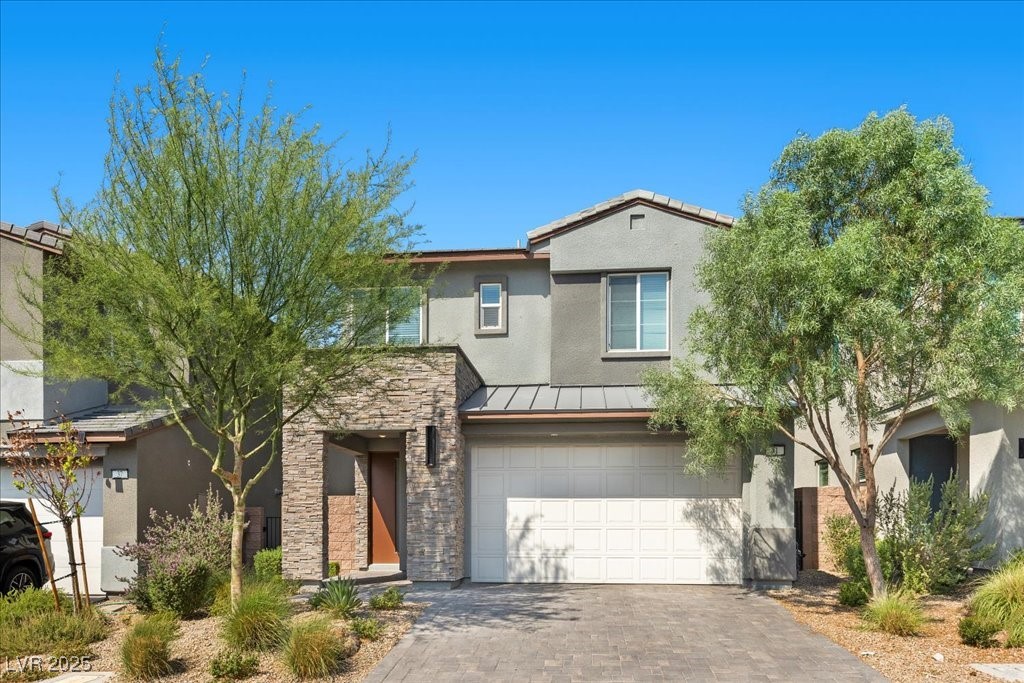 41 Strada Moscato Property Photo 2