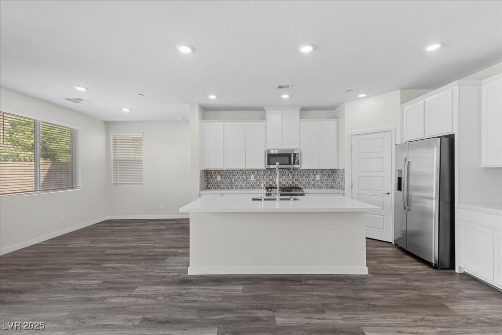 41 Strada Moscato Property Photo 13