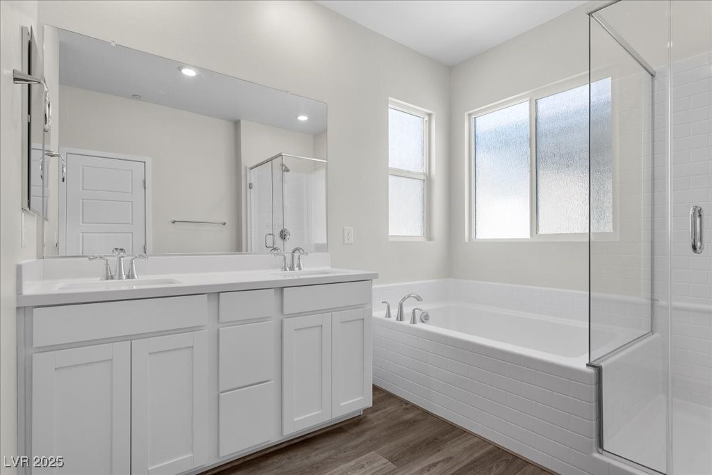 41 Strada Moscato Property Photo 22