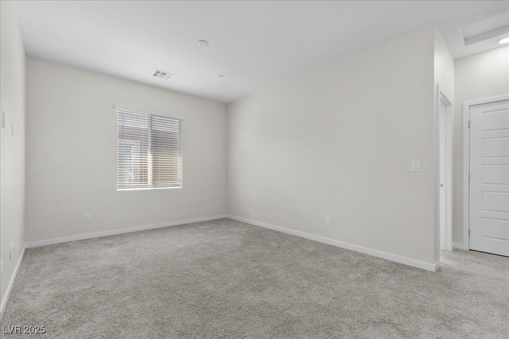 41 Strada Moscato Property Photo 26